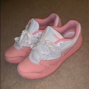 Sacouny ! Can lower ! Need gone